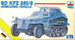 Le kit de l'Hanomag SdKfz 250/9 a tourelle par Esci au 1/72e