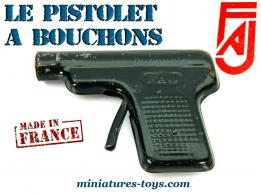 Le petit pistolet jouet à bouchons de FAJ en métal