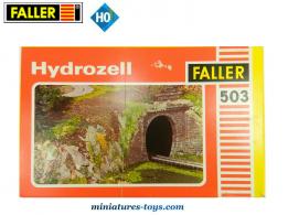 La pâte Hydrozell pour le modelage des décors ferroviaires miniatures par Faller