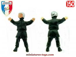 La figurine du pompier français en miniature métal au 1/50e