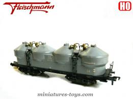 Le wagon a bogies citerne a ciment en miniature de Fleischmann au HO H0