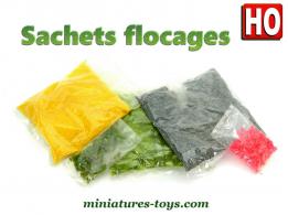 Un ensemble de 5 sachets de flocage pour réseaux de trains décors et dioramas
