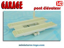 Le pont élévateur de garage station service miniature au 1/43e