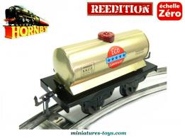Le wagon citerne Ecco Essence en miniature Hornby Hachette échelle zéro