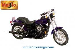 La moto Harley Davidson FXDX Dyna Super Glide Sport 2000 de Maisto au 1/18e
