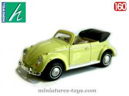 Le cabriolet Coccinelle Volkswagen en miniature par Hongwell au 1/60e