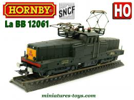 La locomotive électrique BB 12061 SNCF en miniature par Hornby au H0 HO