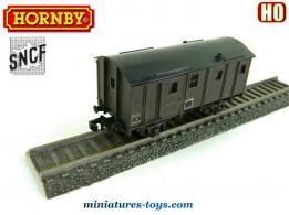 Le fourgon de queue de convoi SNCF en miniature par Hornby au HO