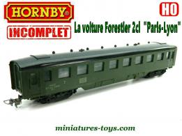 La voiture voyageurs Forestier 2cl en miniature Hornby au HO H0 incomplète
