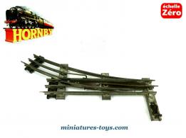 Un rail aiguillage droit échelle 0 de la marque française de trains Hornby