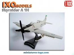 Le Skyraider A 1H américain en miniature par Ixo Models au 1/100e