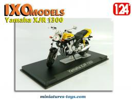 La moto Yamaha XJR 1300 en miniature par Ixo Models au 1/24e