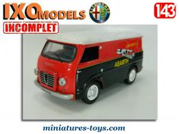Le fourgon 2 Alfa Romeo Abarth en miniature Ixo Models au 1/43e incomplet