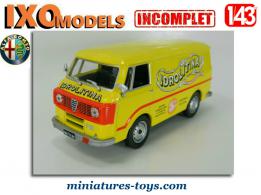 Le Transporteur F12 Alfa Romeo en miniature Ixo Models au 1/43e incomplet