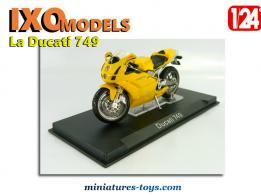La Ducati 749 en moto miniature par Ixo Models au 1/24e