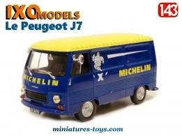 Le Peugeot J7 pneu X Michelin en miniature par Ixo Models au 1/43e