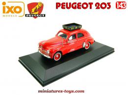 La Peugeot 203 Taxi de Casablanca 1960 en miniature par Ixo Models au 1/43e