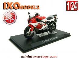 La moto Yamaha YZF R7 en miniature Ixo Models au 1/24e
