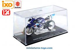 La moto Suzuki GSX-R 1000 Le Mans 2004 en miniature par Ixo Models au 1/24e