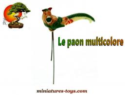 Le Paon muticolore du jardin japonais miniature vintage