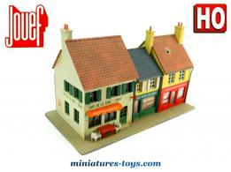 Le bloc de trois commerces en miniature de Jouef au H0 HO 1/87e