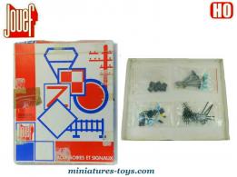 Le coffret accessoires et signaux de voies en miniatures de Jouef au H0 HO