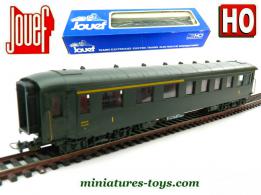 La voiture voyageurs type 1935 mixte de la SNCF en miniature par Jouef au H0