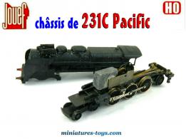 Le châssis de la locomotive a vapeur 231C Pacific en miniature de Jouef au H0 HO