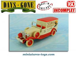 Le fourgon Packard Stag Whisky en miniature par Lledo Days Gone au 1/60e