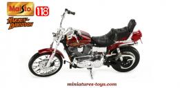 La moto Harley Davidson FXDWG Dyana Wild Glide miniature de Maisto au 1/18e