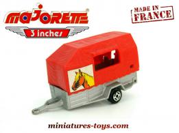 La remorque bétaillère van rouge de Majorette France au 1/60e