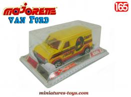 Le fourgon Ford Racing team en miniature par Majorette au 1/65e