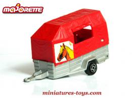 La remorque bétaillère van rouge de Majorette France au 1/60e