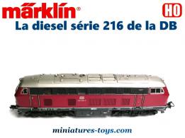 La locomotive diesel série 216 de la DB en miniature par Marklin au HO 