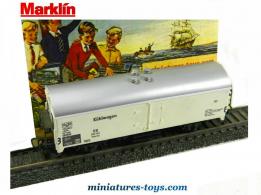 Le wagon frigorifique DB en miniature de Marklin au HO