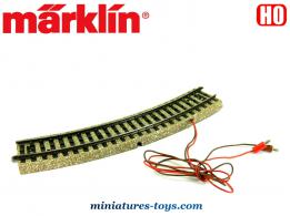 Le rail ferroviaire courbe d'alimentation en métal 3 voies par Marklin au H0 HO 