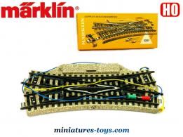 Le rail de jonction double ferroviaire en métal 3 voies par Marklin au H0 HO