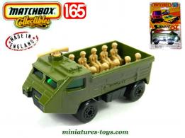 Le transport de troupe amphibie Alvis Auroch miniature de Matchbox au 1/65e
