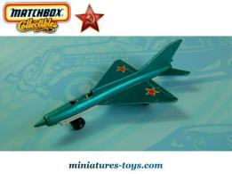 Un avion a réaction Mig 21 russe miniature par Matchbox Sky Busters incomplet