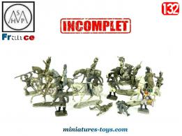 Un ensemble de figurines Empire en métal par MHSP au 1/32e incomplètes