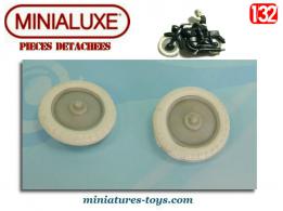 Les deux roues de la moto René Gillet miniature de Minialuxe au 1/32e