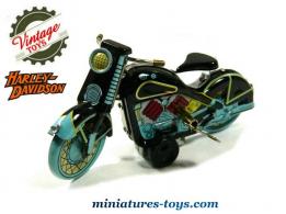 La moto Harley Davidson PT miniature noire en métal façon jouet ancien