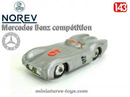 La Mercedes Benz compétition n° 6 en miniature par Norev au 1/43e