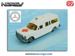 La Mercedes Benz ambulance en miniature par Norev MiniJet au 1/87e