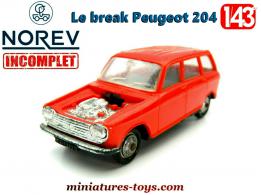 La Peugeot 204 break rouge en miniature de Norev au 1/43e incomplète