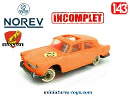 La Peugeot 404 orange Servo Direction en miniature Norev au 1/43e incomplète