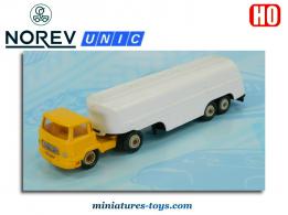 Le tracteur Unic Esterel et sa semi remorque citerne miniature Norev au 1/86e