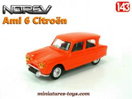 La berline Ami 6 Citroën orange miniature de Norev au 1/43e