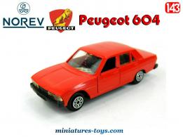 La Peugeot 604 rouge miniature de Norev Plastigam au 1/43e