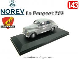 La Peugeot 203 berline grise en miniature par Norev au 1/43e
